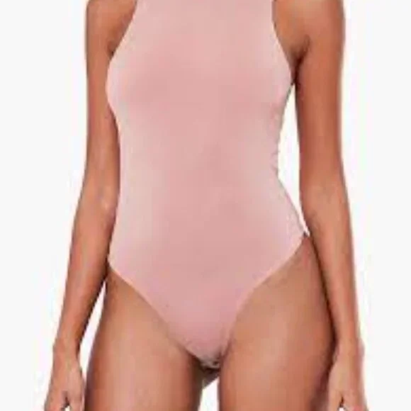SOLD-Misguided Seam Free Racer Neck Body Suit - Picture 2 of 10